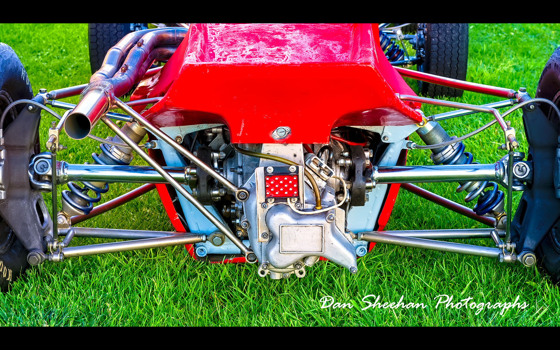 Nuclear color on the business end of this Formula Vee. : Cars : Dan Sheehan Photographs - Fine Art Stock Photography