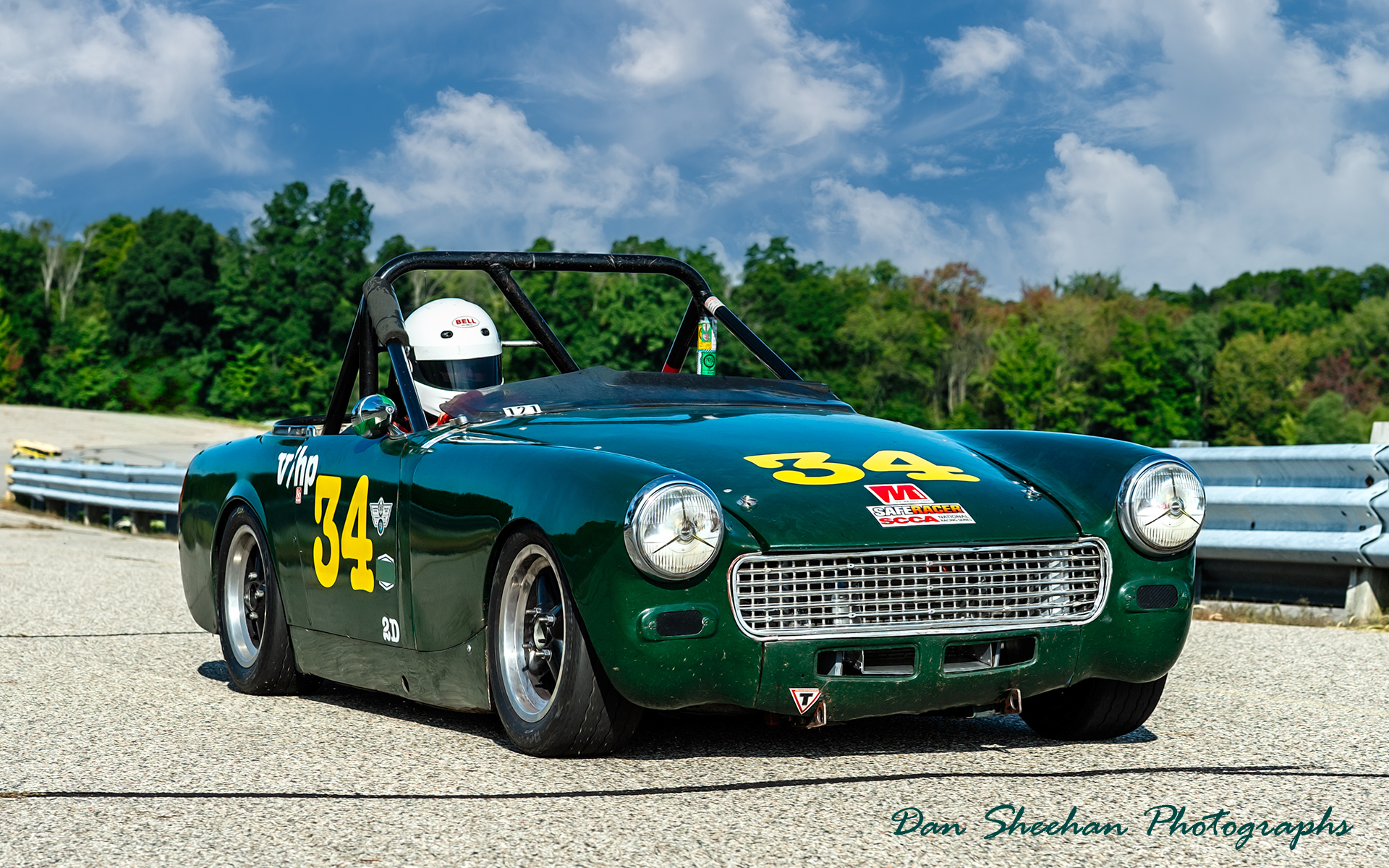 Thirty Four lookin' good in Irish Green : Cars : Dan Sheehan Photographs - Fine Art Stock Photography