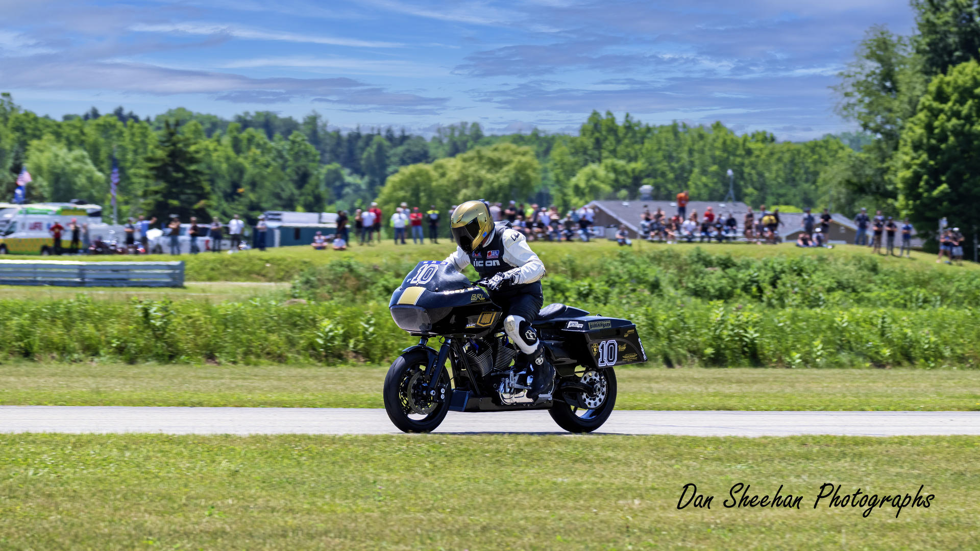 Spectators : Bikes  : Dan Sheehan Photographs - Fine Art Stock Photography
